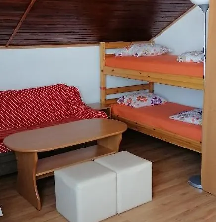 Dom Goscinny Abra W Kolobrzegu Privatunterkunft