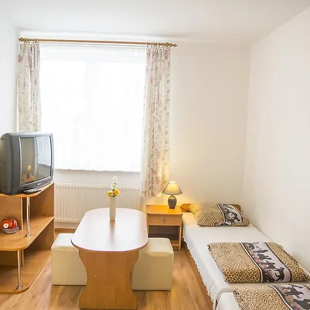 Dom Goscinny Abra W Kolobrzegu Privatunterkunft